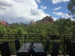 Sedona has so many incredible views, you find yourself staring out the window with your jaw dropped a lot.